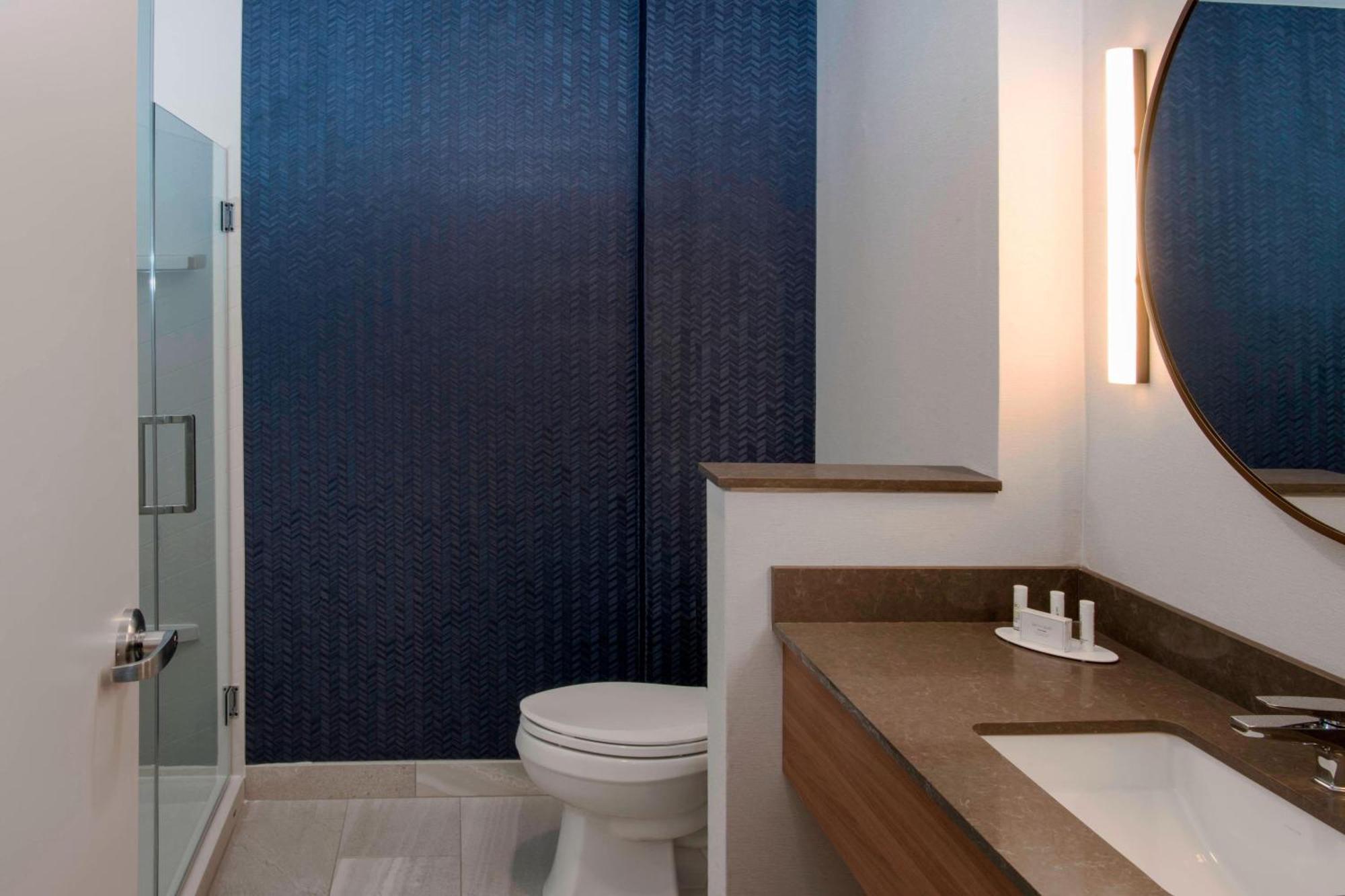 Fairfield Inn & Suites Шоні Екстер'єр фото